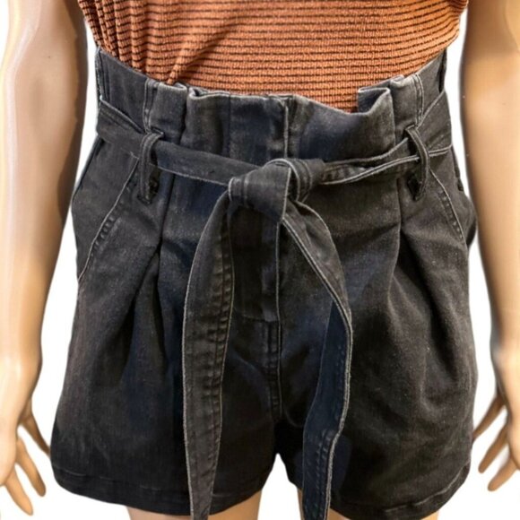 (6 for $25) Mele E Pere High Rise Belted Paperbag Shorts in Black‎ Wash-  Small - Picture 3 of 7